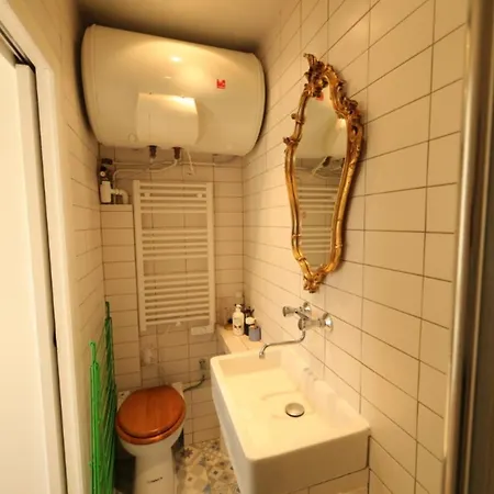 Hostnfly - Sweet Flat Near The Saint Martin Canal Parigi